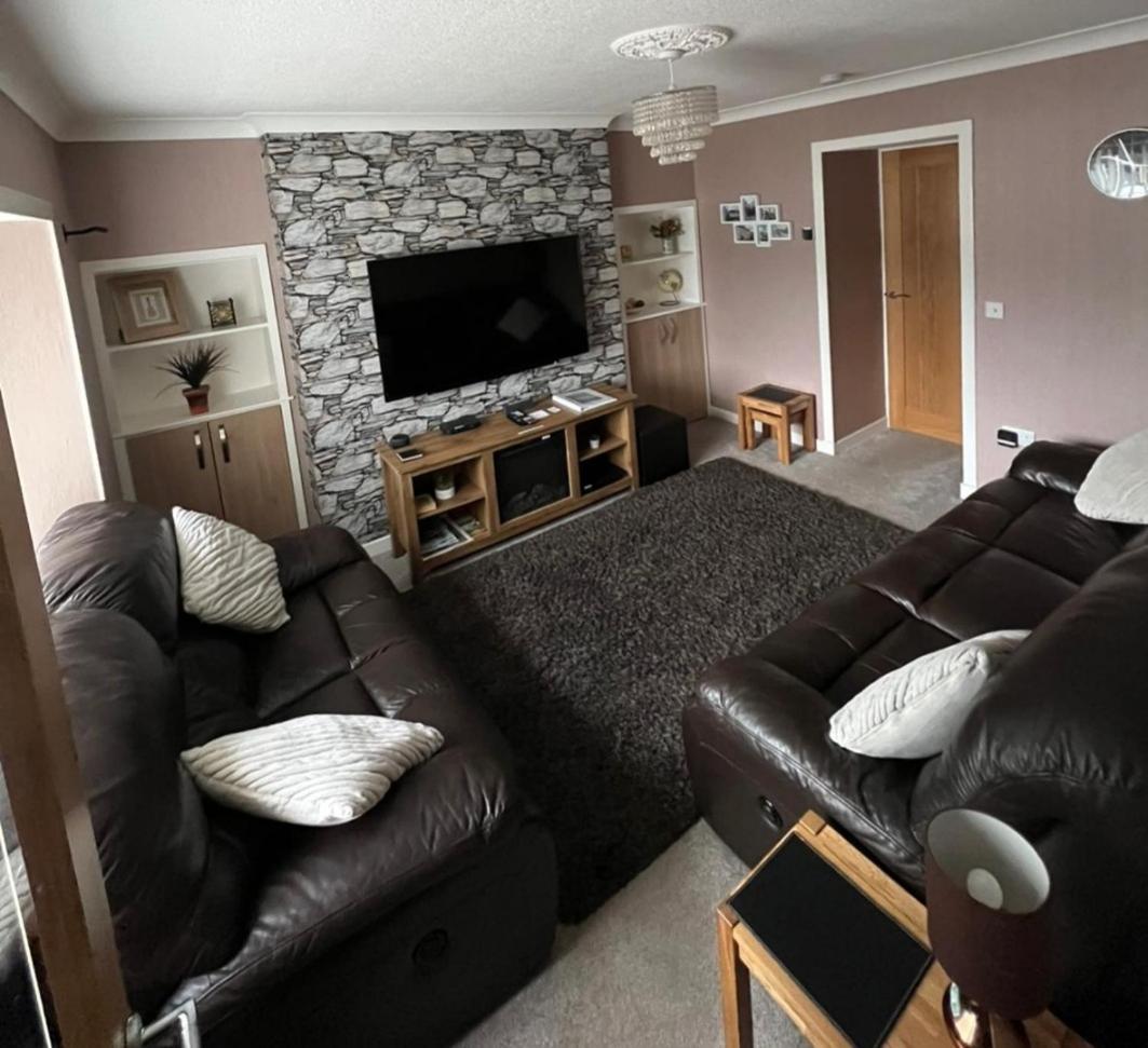5 Riverside Place Thurso. 2 Bed, 2 Bathrooms. Luaran gambar