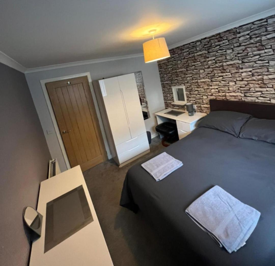 5 Riverside Place Thurso. 2 Bed, 2 Bathrooms. Luaran gambar